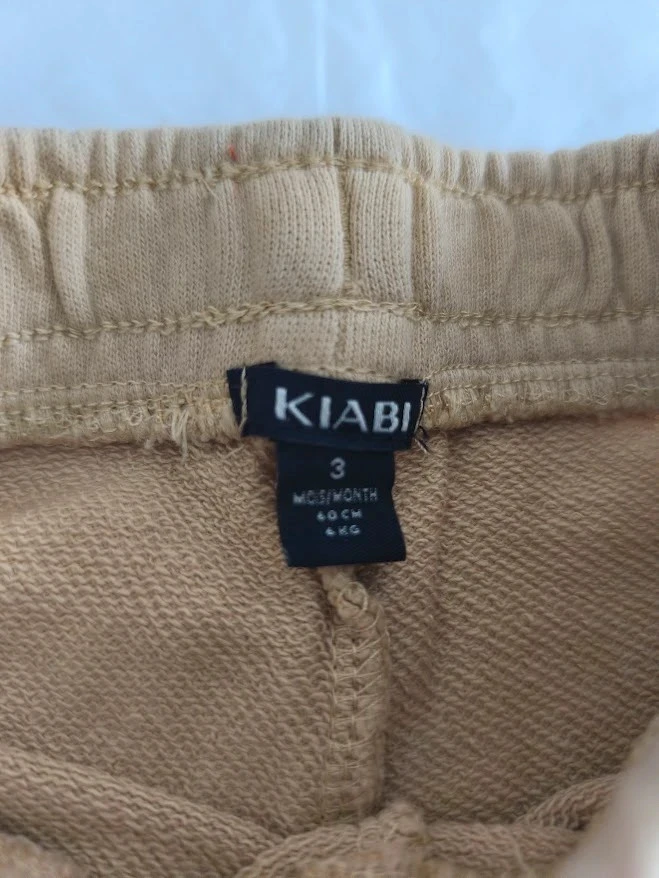 Kiabi 3 maanden beige short met elastische tailleband en koord – photo 2